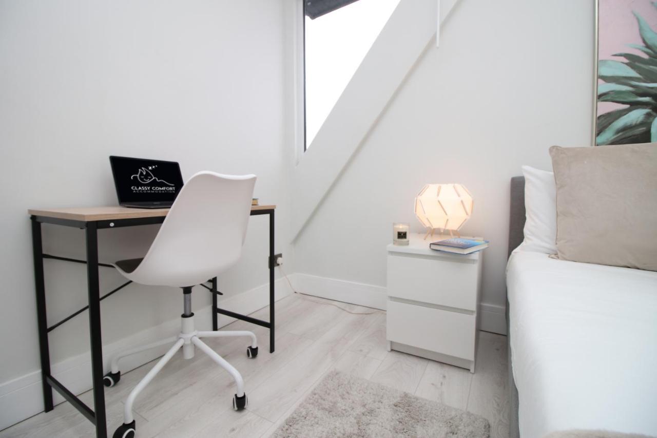 New 2 Bed Comfort - Functional - Secure - Private Cardiff Exterior foto